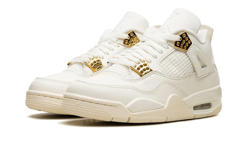Air Jordan 4 "Metallic Gold"